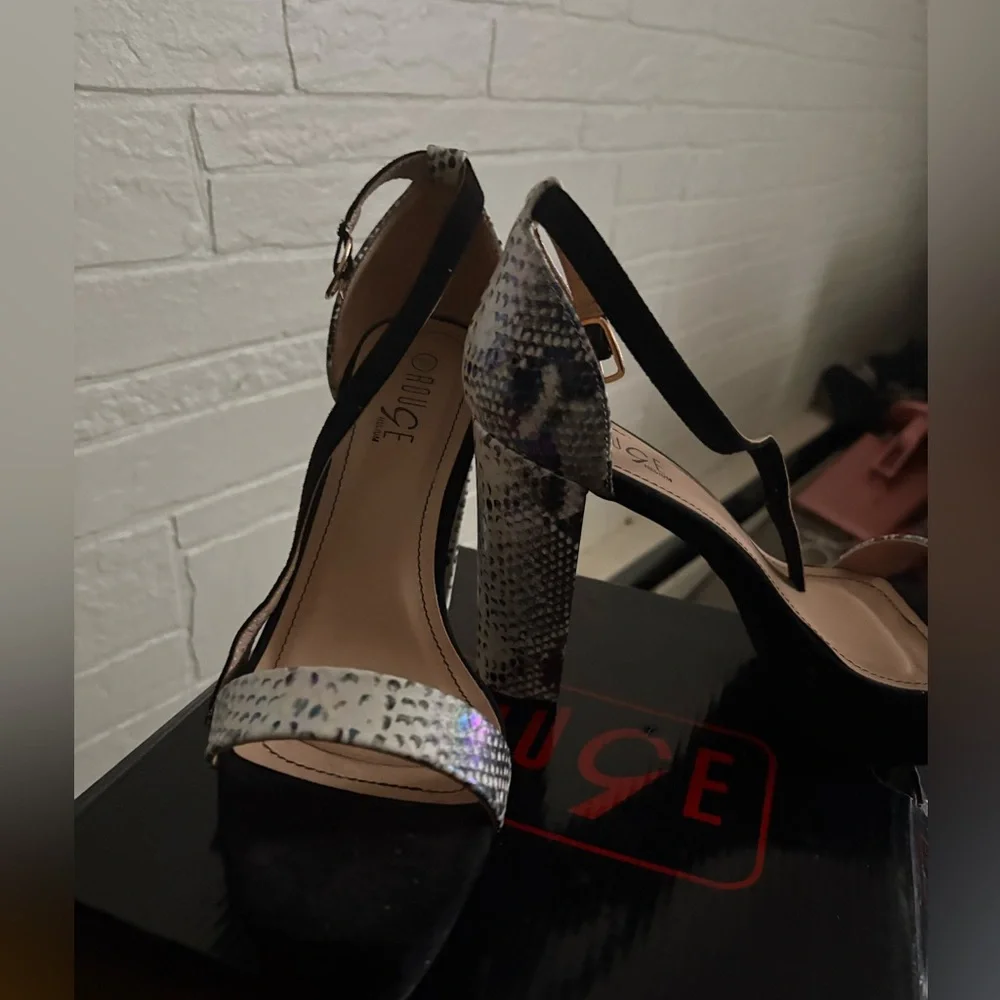 Rouge Snakeskin and Black Sandals - Picture 2 of 2